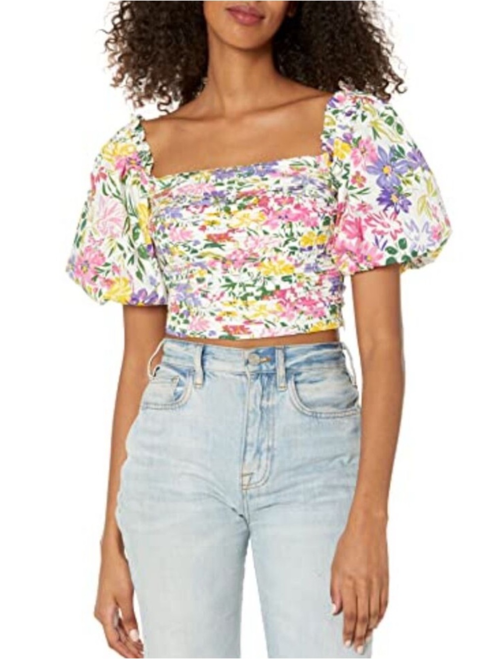 ASTR The Label Lin Floral Cropped Smocked Puff Sleeve Top in Small